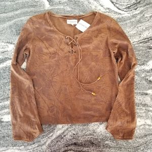 jeune-jeunesse Tops - NWT Jeune Jeunesse Vintage Top! jeune-jeunesse Tops - NWT Jeune Jeunesse Vintage Top!